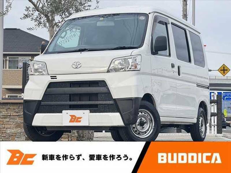 TOYOTA PIXIS VAN