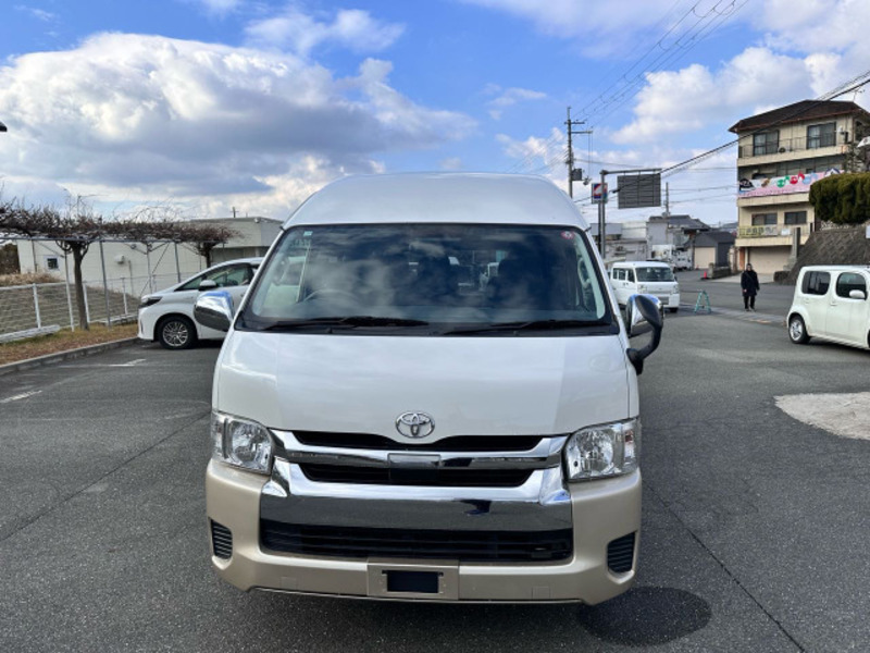 HIACE