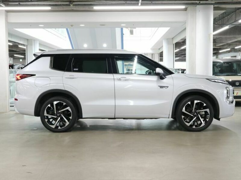 OUTLANDER PHEV