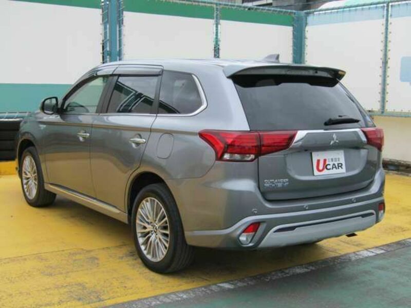 OUTLANDER PHEV