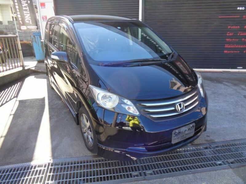 HONDA FREED