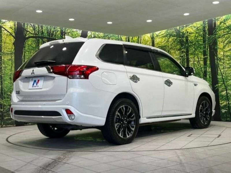 OUTLANDER PHEV