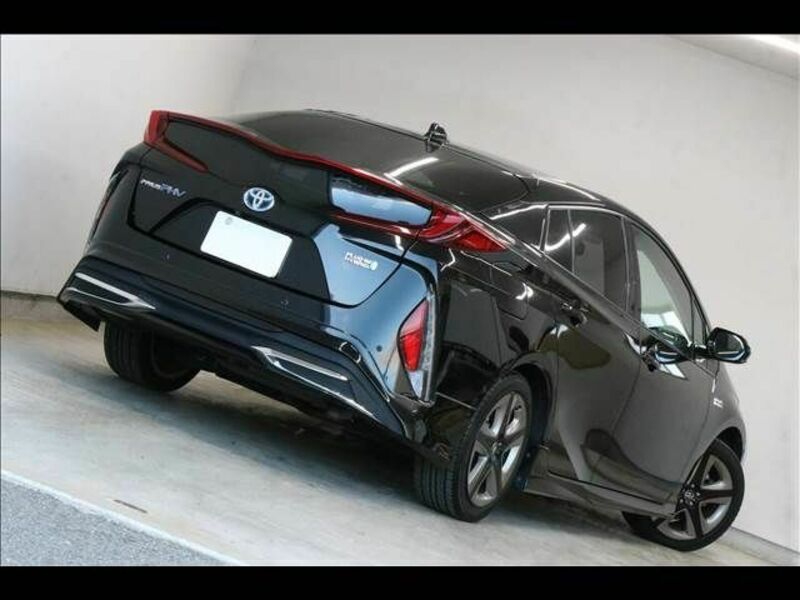 PRIUS PHV