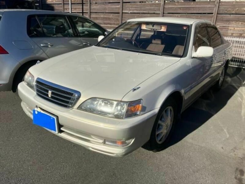 TOYOTA CRESTA