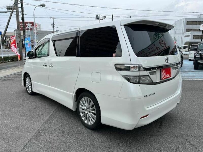 VELLFIRE