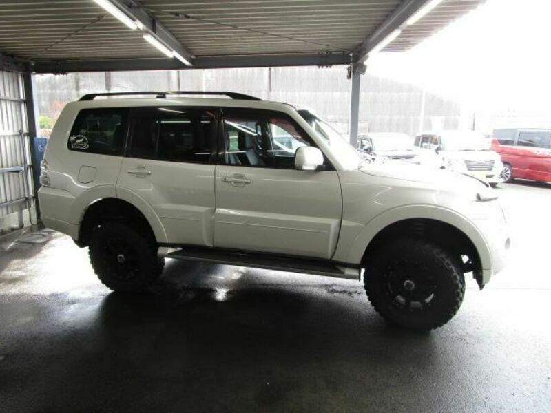 PAJERO