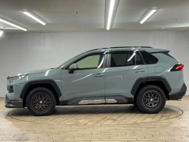 RAV4