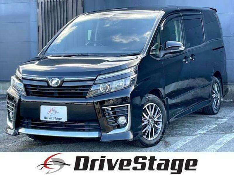 TOYOTA　VOXY