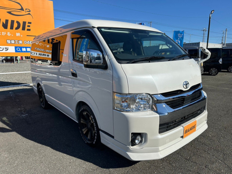 HIACE