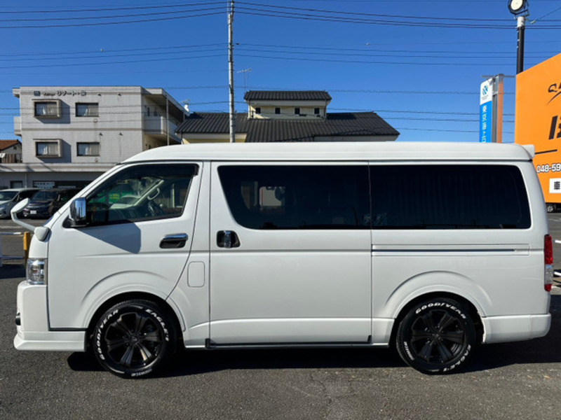 HIACE