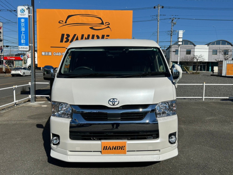 HIACE