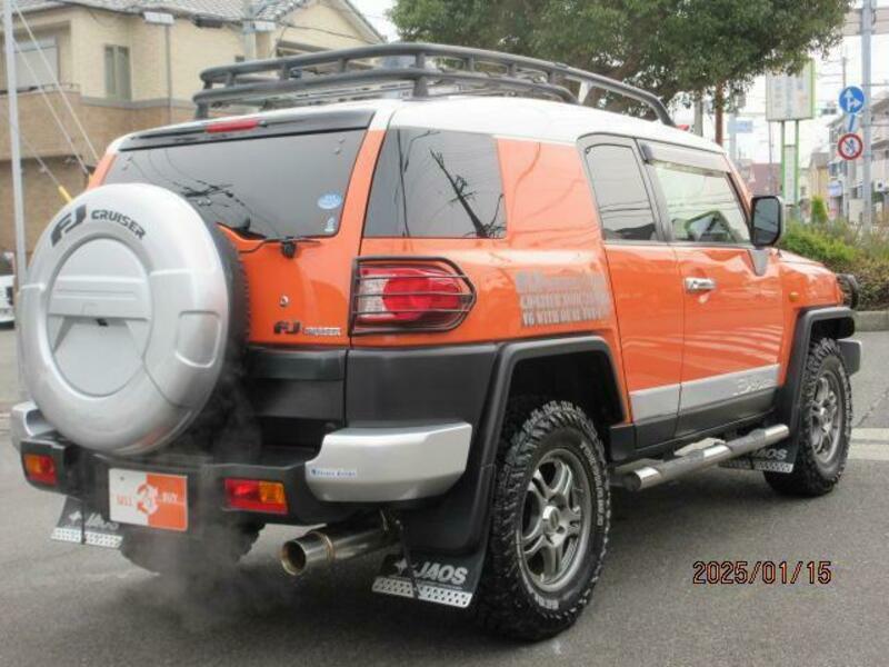 FJ CRUISER