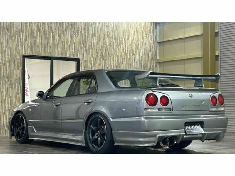 SKYLINE