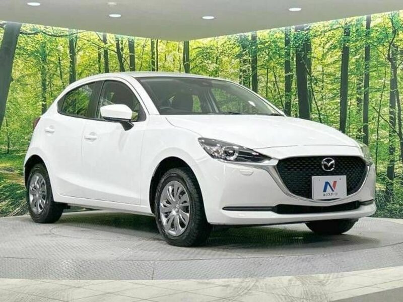 MAZDA2