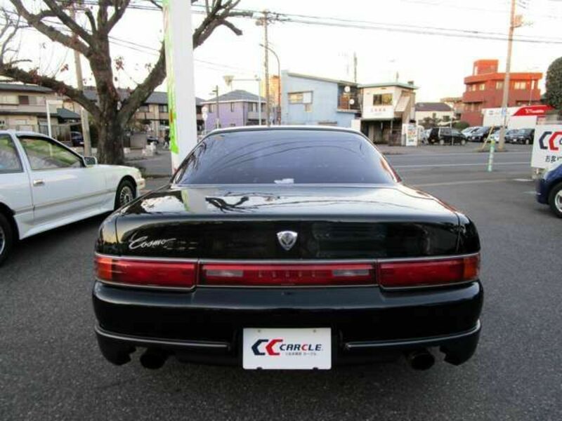 EUNOS COSMO