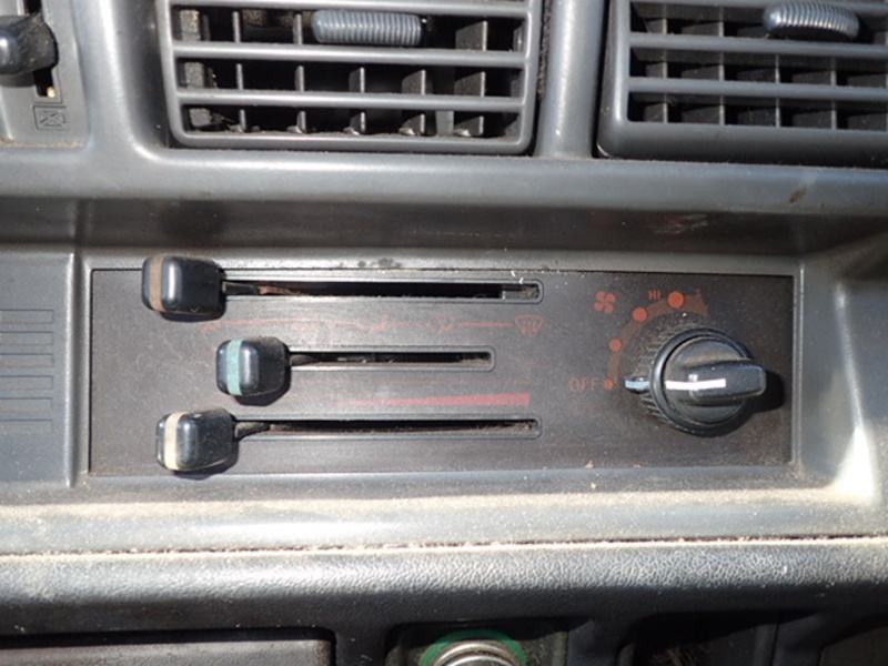 TOWNACE TRUCK
