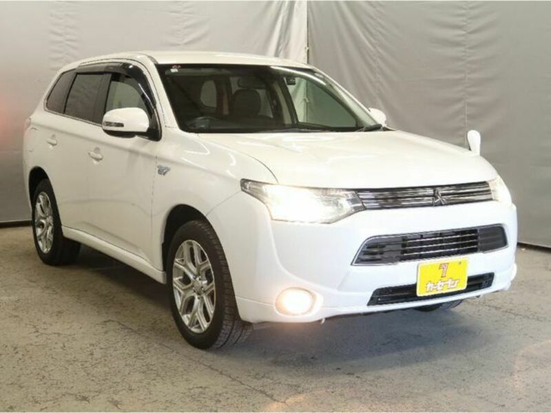 OUTLANDER PHEV