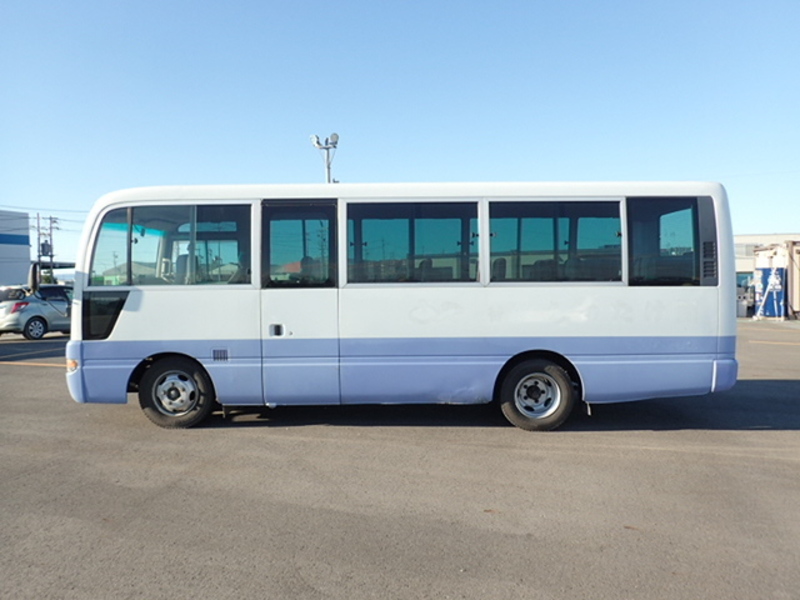 CIVILIAN BUS-10