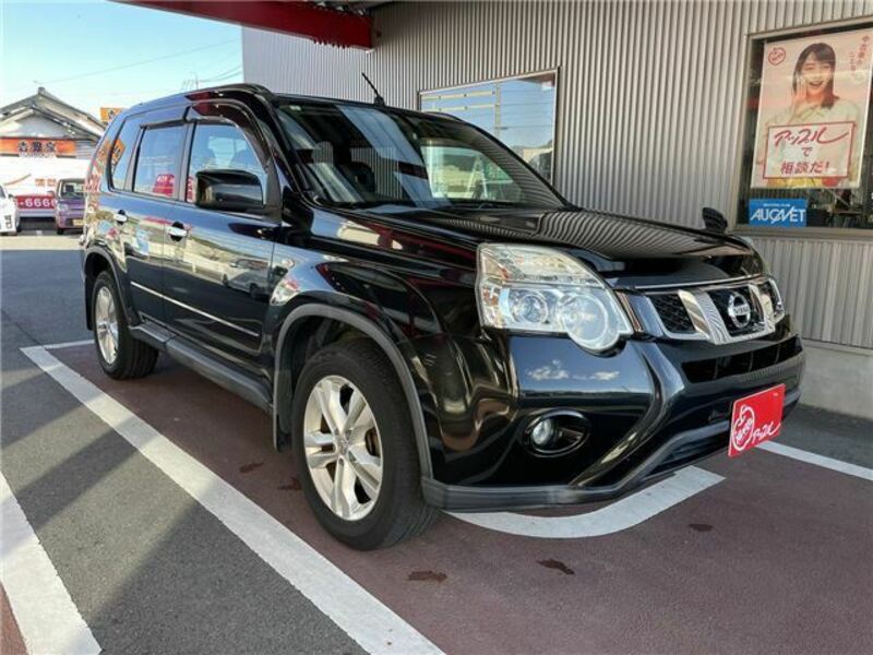 X-TRAIL