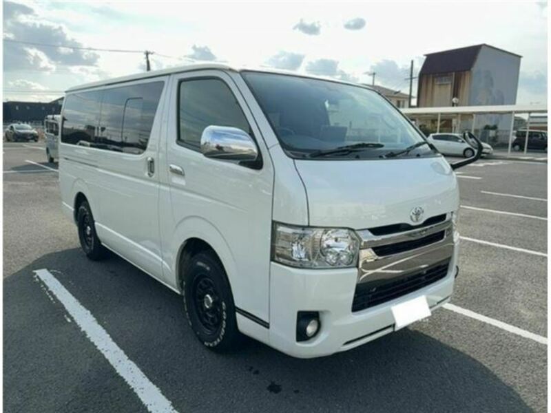 HIACE VAN