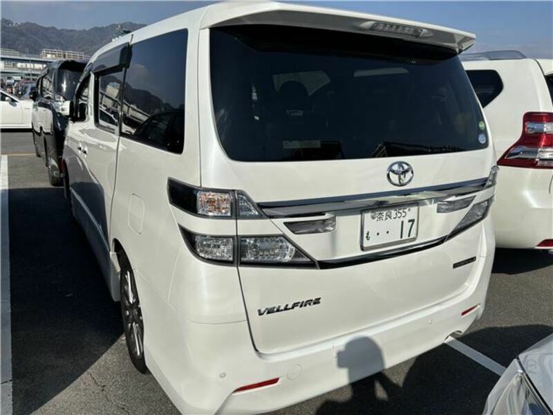 VELLFIRE