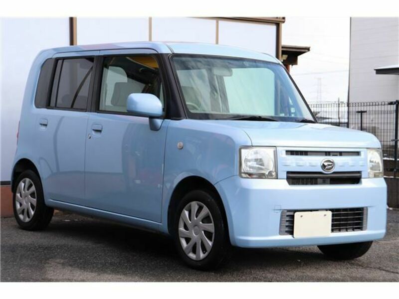 DAIHATSU MOVE CONTE