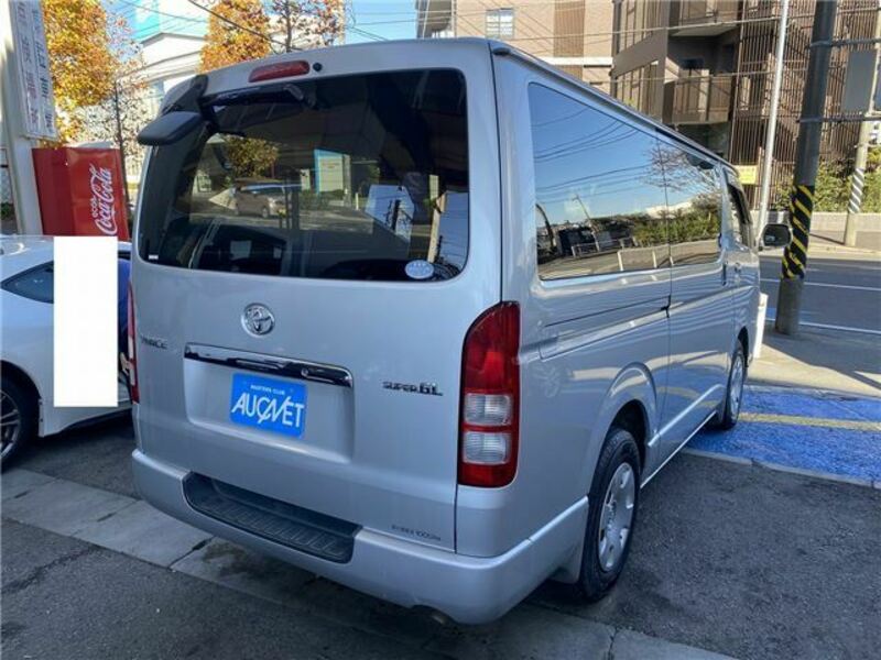 HIACE VAN