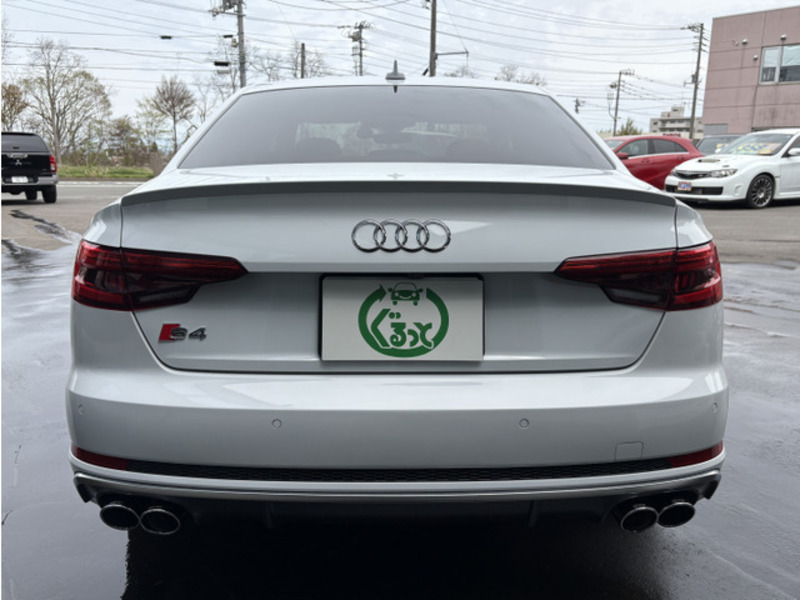 S4