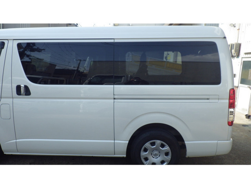 HIACE