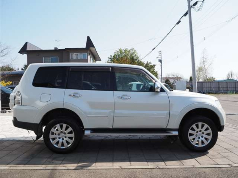 PAJERO