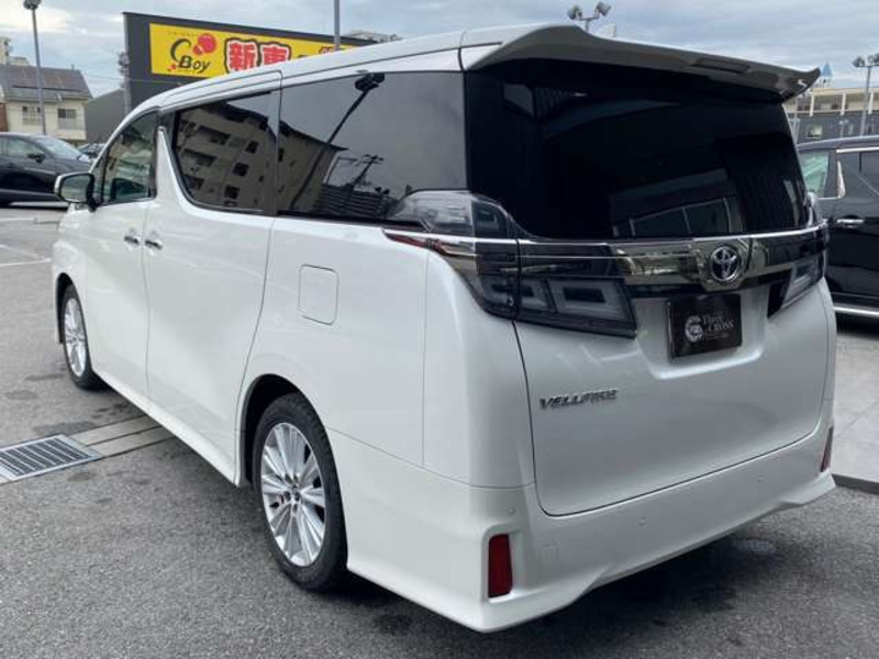 VELLFIRE