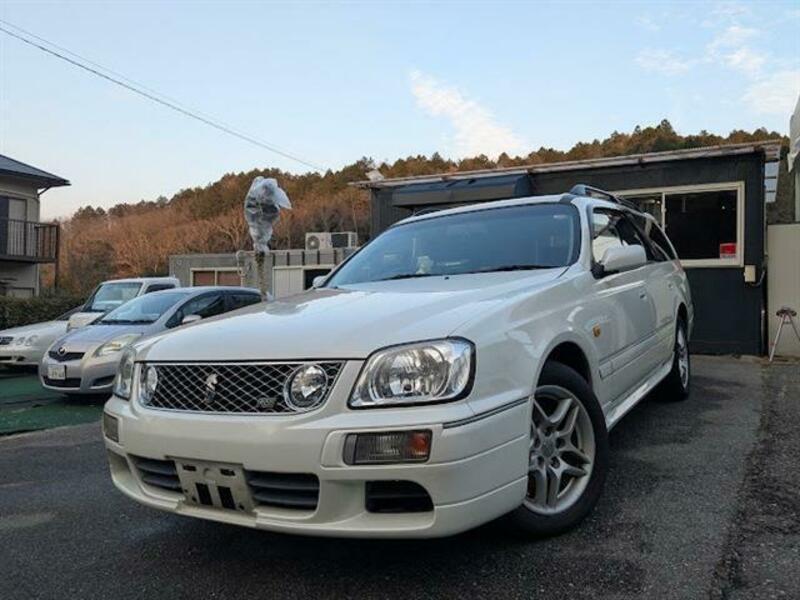 NISSAN STAGEA