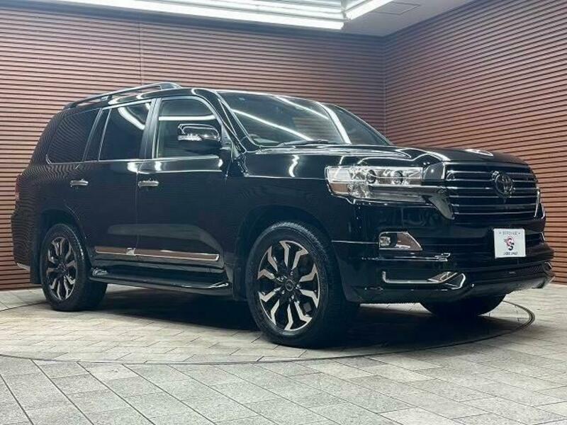 LAND CRUISER