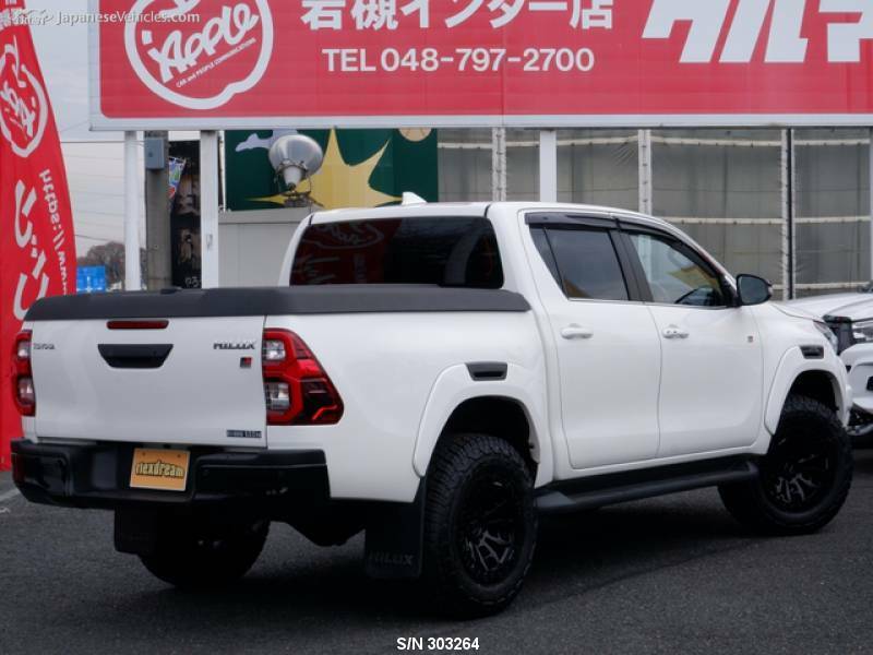 HILUX