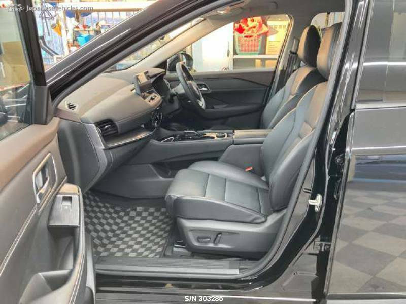 X-TRAIL-16