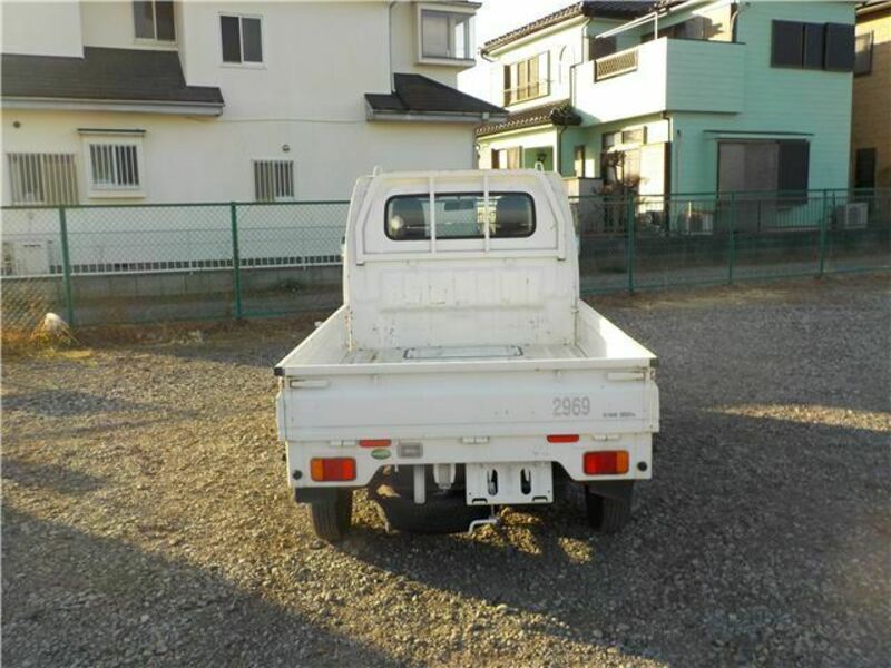 CARRY TRUCK