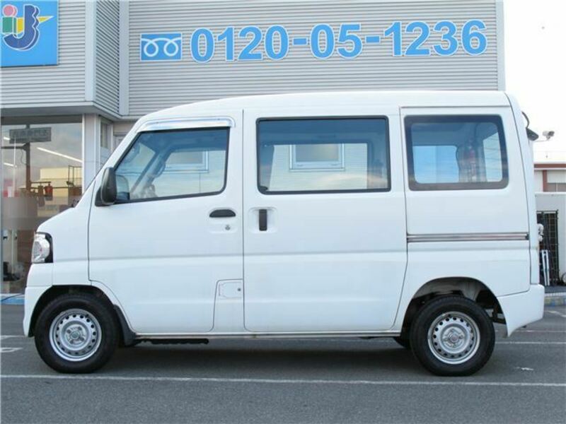 MINICAB VAN