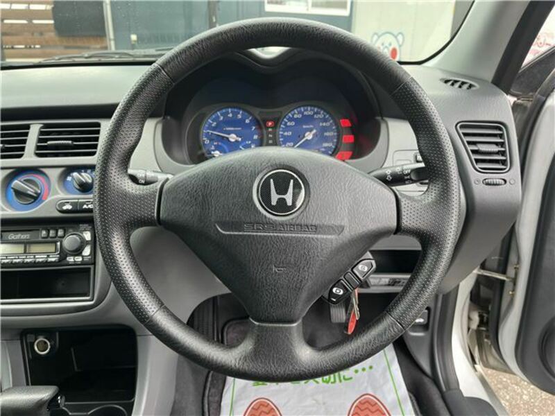 HR-V