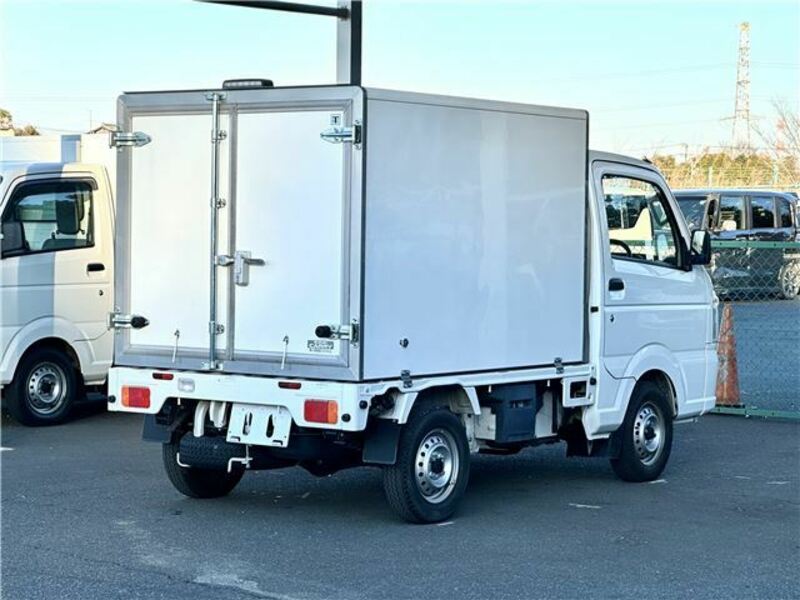 CARRY TRUCK