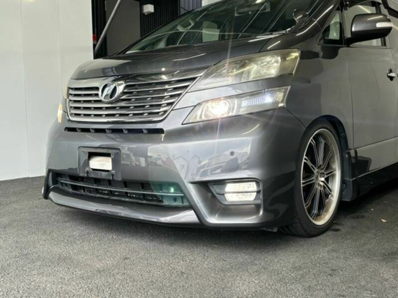 VELLFIRE