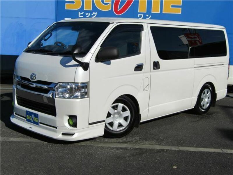 HIACE VAN