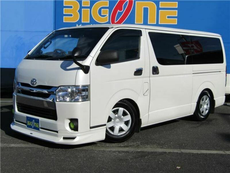 HIACE VAN