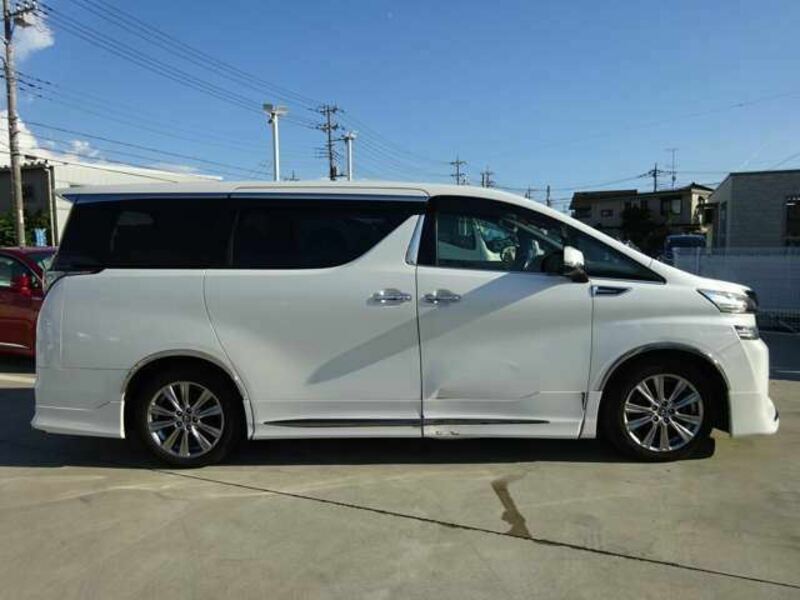 VELLFIRE