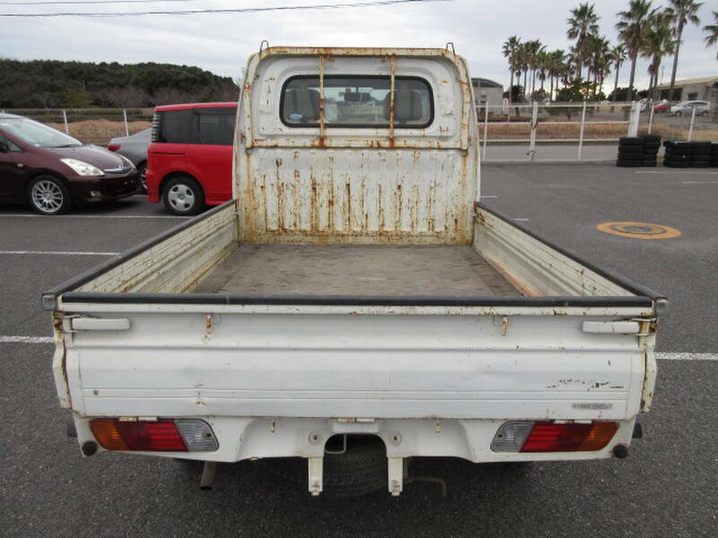 MINICAB TRUCK