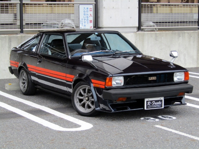 TOYOTA COROLLA LEVIN