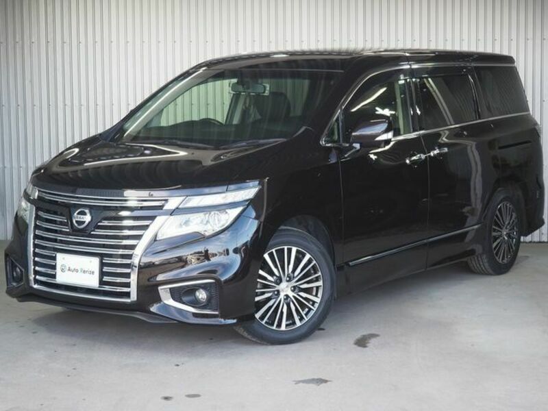 NISSAN ELGRAND