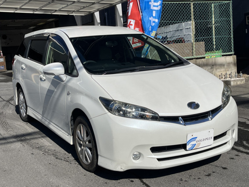 TOYOTA WISH