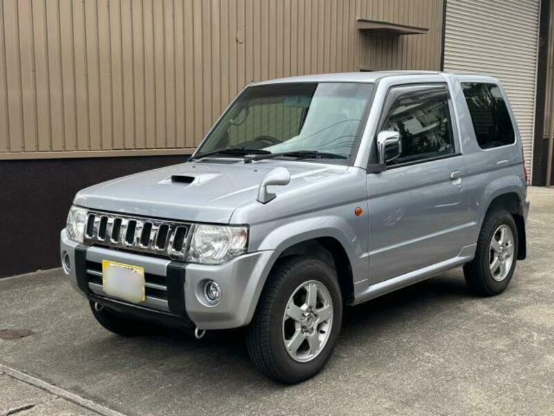 PAJERO MINI-0