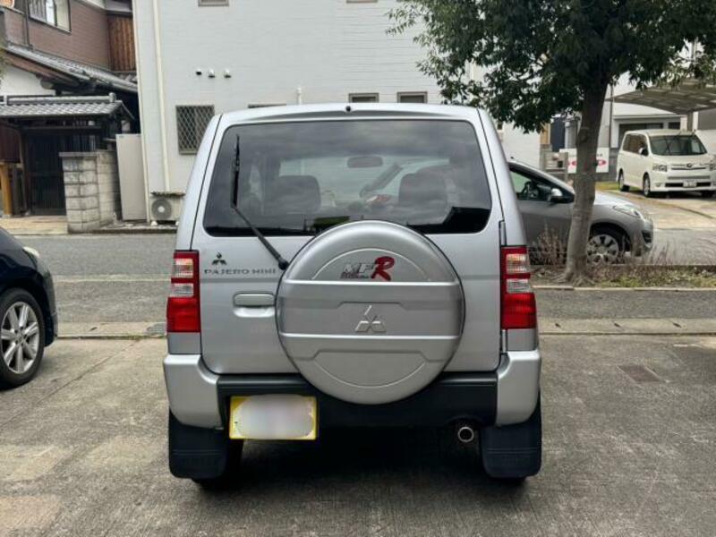 PAJERO MINI