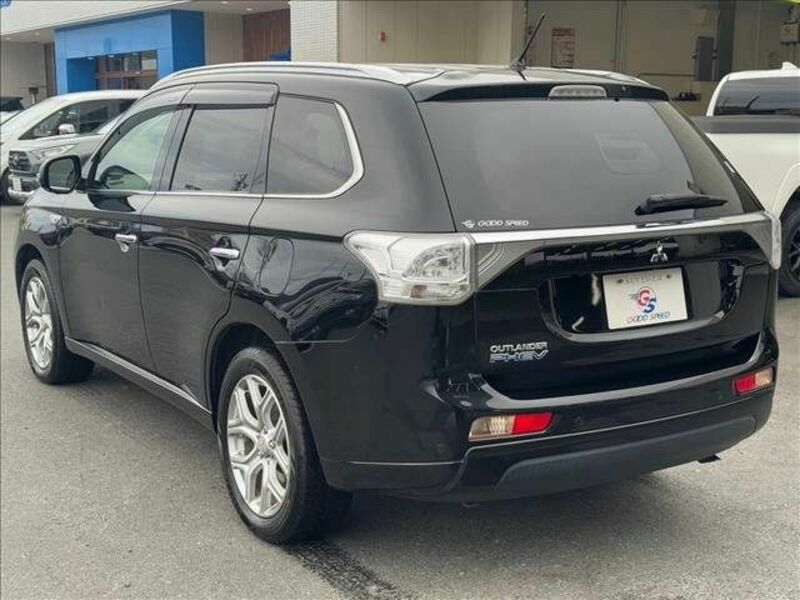 OUTLANDER PHEV